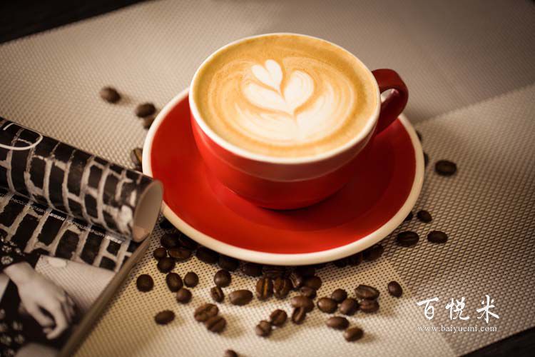 意式咖啡和美式咖啡有什么区别？咖啡豆是什么？